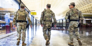 Trump negeert lokale autoriteiten en stuurt Nationale Garde naar Chicago