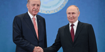 Contact Erdogan en Poetin over Oekraïne en Zwarte Zee op maandag