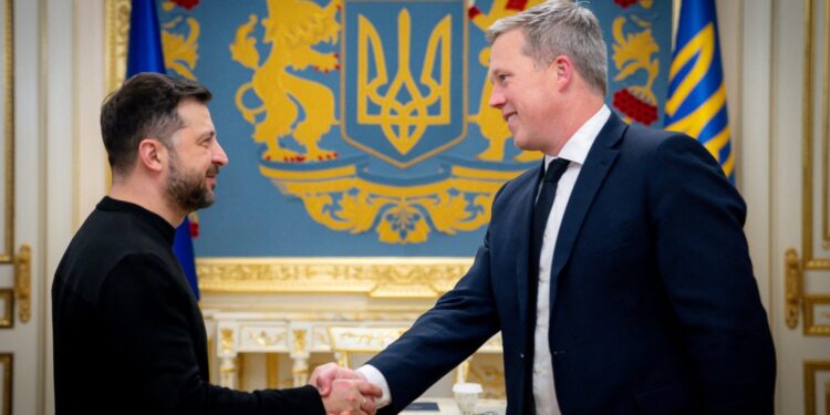 Witkov en Driscoll: nieuwe machthebbers in Rusland en Oekraïne, Trump’s ‘drone-man’ onthuld