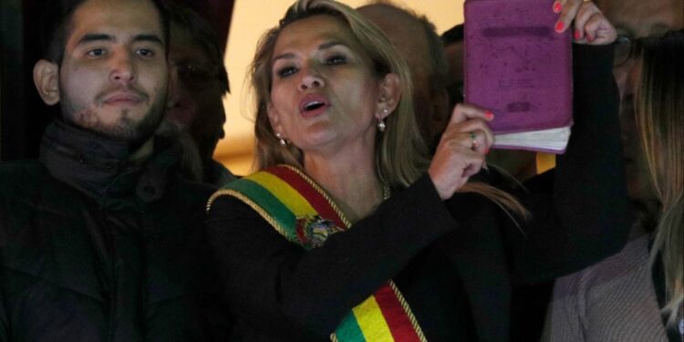 Veroordeling voormalige president Bolivia wegens staatsgreep vernietigd.