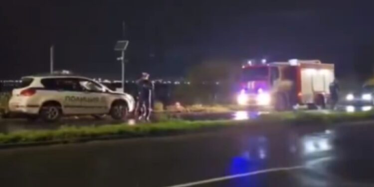 Zes migranten omgekomen bij achtervolging in Burgas: auto belandt in meer