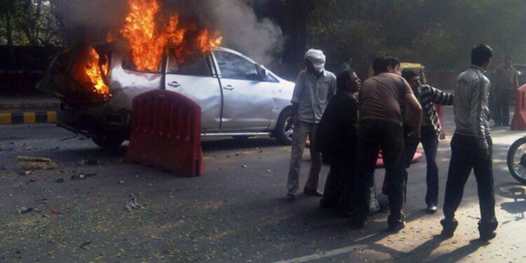 Terroristische aanslag in Delhi: tien doden bij auto-explosie