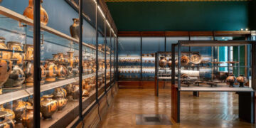 Preventieve sluiting Louvre galerijen vanwege statische problemen met Grieks keramiek