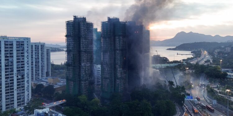 Hong Kong: De verwoesting van de 7 wolkenkrabbers