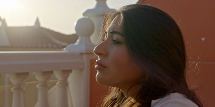 Lale Gül: De druk van geplande vrijheid.