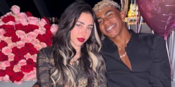 18-jarige Yamaal verandert vrouwen als overhemden: scheidt van Nikki Nicole