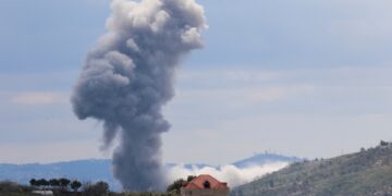 Minister van Defensie wil aanvallen op Hezbollah intensiveren in Zuid-Libanon