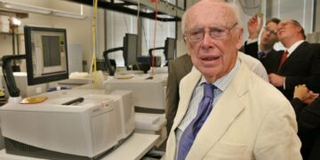 Controversiële wetenschapper James Watson overleden