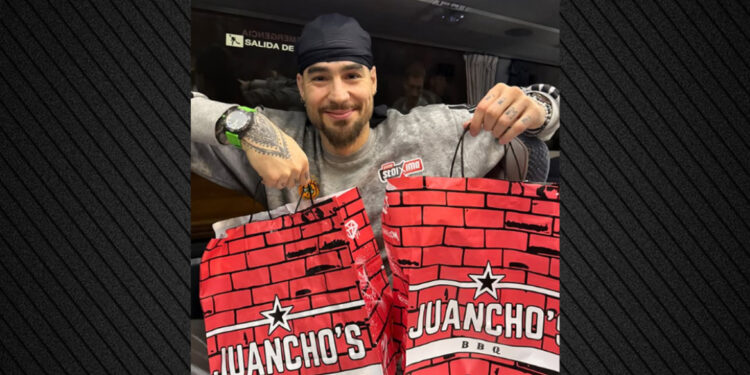 Juancho trakteert team op burgers na overwinning op Real Madrid