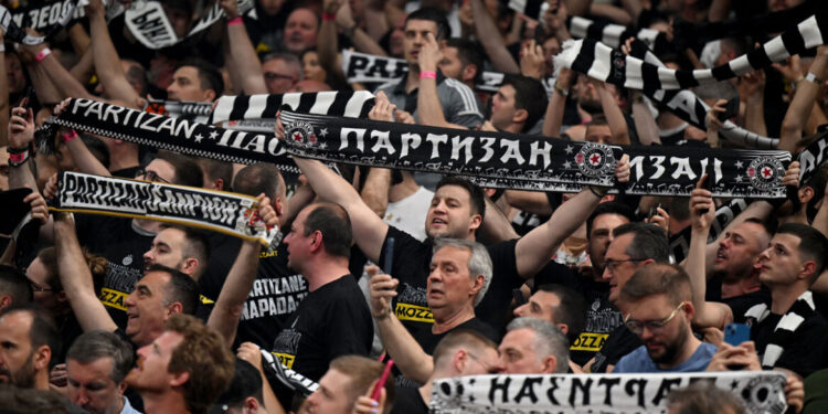 Moord op partizaanleider voor zijn huis