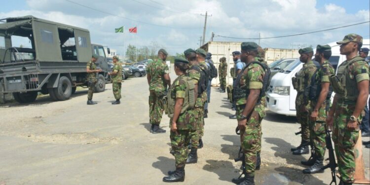 Staats van paraatheid Trinidad en Tobago tegen crisis VS en Venezuela