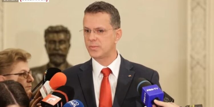 Roemeense minister van Defensie stapt op na valse informatie op cv