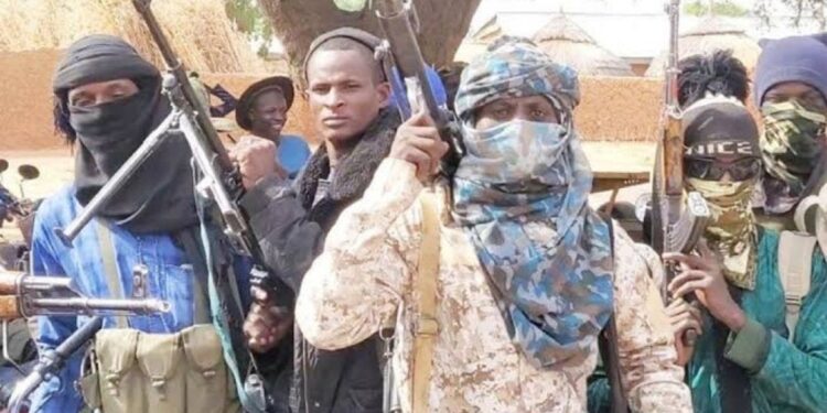 25 schoolmeisjes ontvoerd uit kostschool voor meisjes, zegt politie