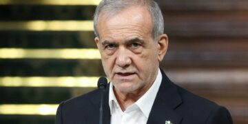 Iran vastberaden voor vrede, onverzettelijk tegen nucleaire druk