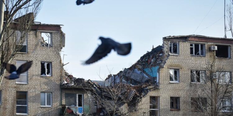 Russische aanvallen in Oekraïne leiden tot doden en stroomuitval