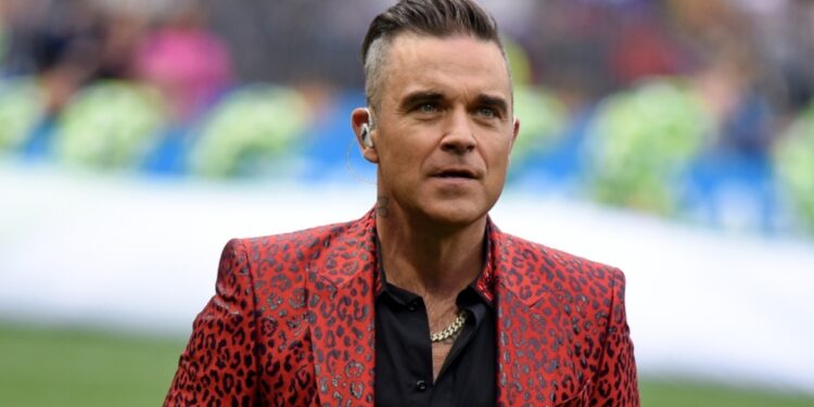 Robbie Williams bezorgd om gezichtsvermogen na afslankinjecties