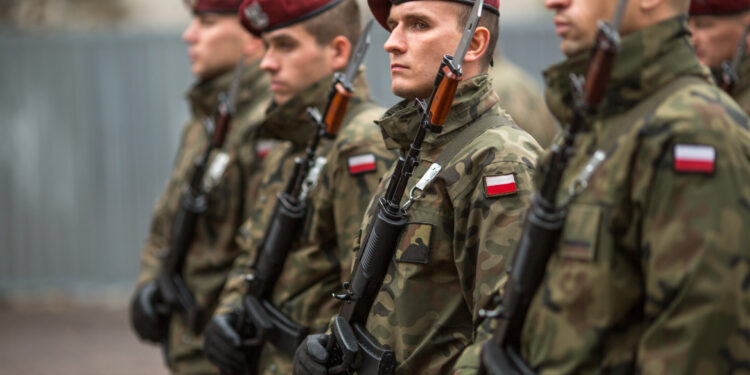Polen lanceert groot militair trainingsprogramma voor 400.000 burgers