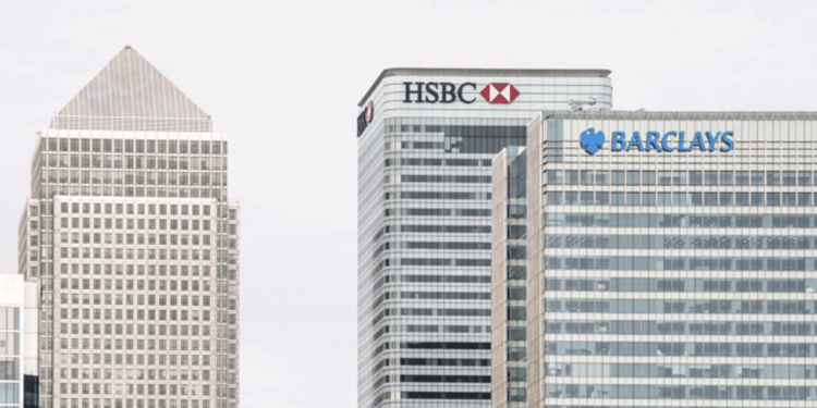 Miljoenen banen in gevaar door AI, waarschuwt toezichthouder aan Treasury