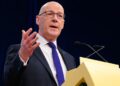 Swinney veroordeelt ‘absurde en verdeeldheid zaaiende’ Sharia-wet claims van Reform-raadslid