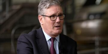 Starmer sluit belastingverhogingen niet uit in budget