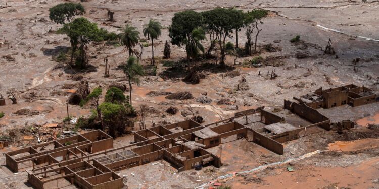 Hooggerechtshof legt bedrijf verantwoordelijk voor Braziliaanse damramp