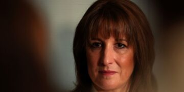 Budget 2025: Reeves onder vuur voor gebroken beloftes