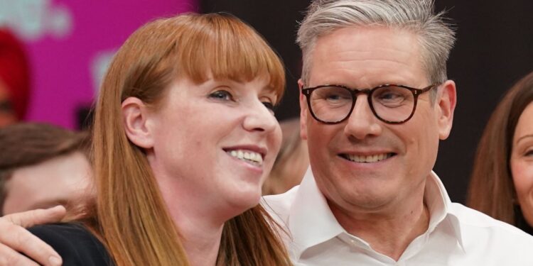 Sir Keir Starmer wil Angela Rayner absoluut terug in kabinet