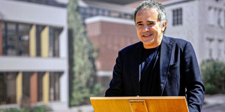 Μυστακίδης υποβάθμιση στην ΕΕΑ για μεταβίβαση μετοχών ΚΑΕ