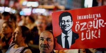 CHP verwerpt aanklacht tegen Imamoglu als politieke propaganda