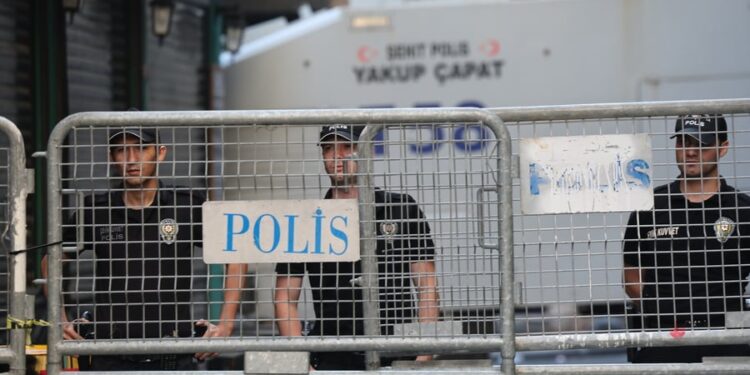 Turkije arresteert drie personen wegens spionage voor buitenlandse landen