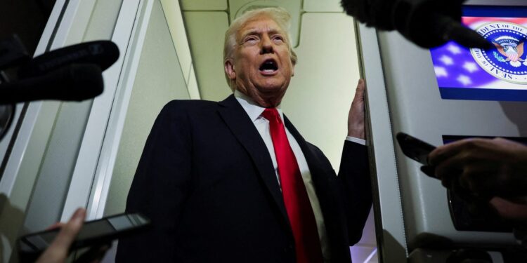 Luchtruim boven Venezuela volledig gesloten door Trump’s besluit