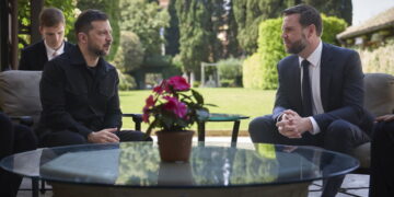 Zelensky bespreekt vredesplan met J.D. Vance