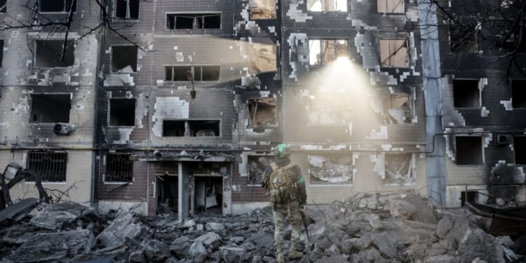 Trumps plan voor vrede in Oekraïne: “Klaar voor vrede, niet overgeven”