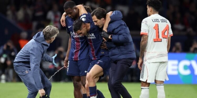 Blessurepech bij Paris Saint-Germain: lange afwezigheid voor Hakimi