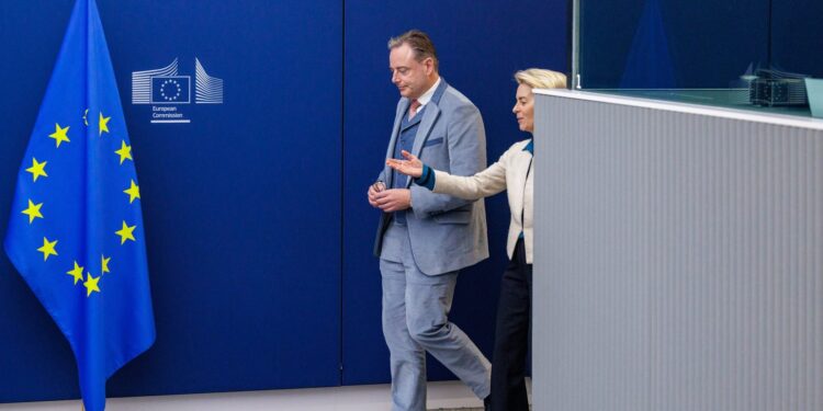 België tegen bevroren Russische tegoeden: Commissieplan fundamenteel verkeerd