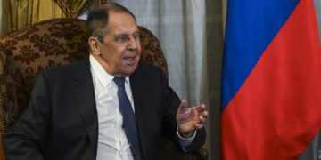 Lavrov: Rusland heeft de overhand in oorlog met het Westen