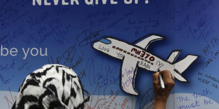 Onderwaterrobots zoeken naar verdwenen vliegtuig Malaysia Airlines na 12 jaar