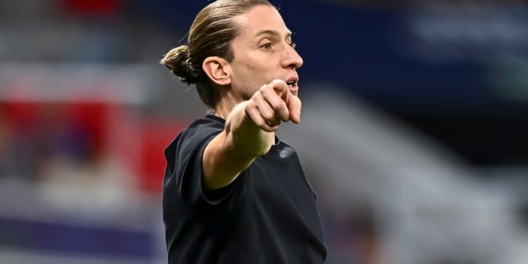 Verlenging van contract: Filipe Luis blijft nog twee jaar bij Flamengo