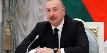 President Aliyev kondigt amnestie aan voor 20.000 gevangenen in Azerbeidzjan