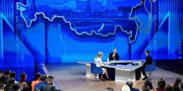 Poetin: Russisch leger rukt op, Oekraïne niet klaar voor vredesbesprekingen.