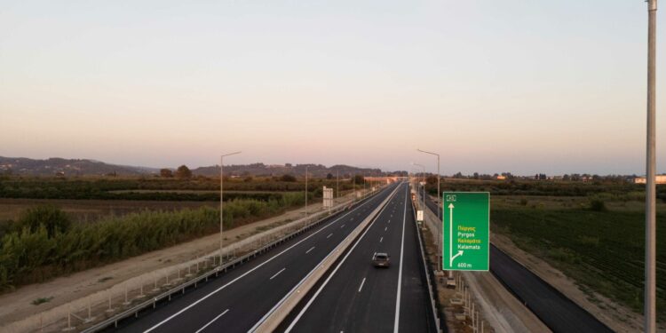 Snelle routes van Patras naar Pyrgos en Athene naar Pyrgos