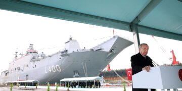 Vliegdekschip van Turkije overtreft Groot-Brittannië en Frankrijk met 300 meter