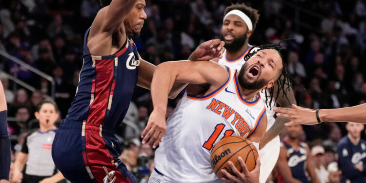 De Knicks verslaan de Cavaliers met de stempel van Bronson