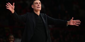 Reactie van Bartzokas op boegeroepen in SEF en op LaRentzakis