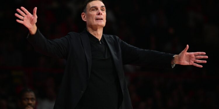 Reactie van Bartzokas op boegeroepen in SEF en op LaRentzakis