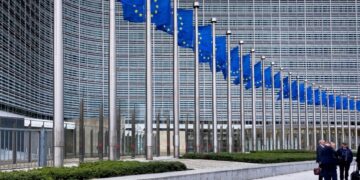 Europa deelt verantwoordelijkheid voor vrede met Trump’s nieuwe strategie.