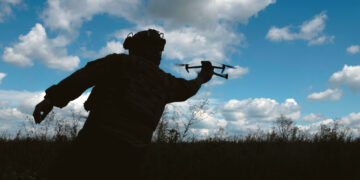 Rusland vernietigt 130 Oekraïense drones en sluit luchthavens Moskou