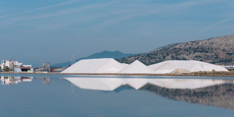 Internationale aanbesteding voor investeerder in Griekse zoutvlakten