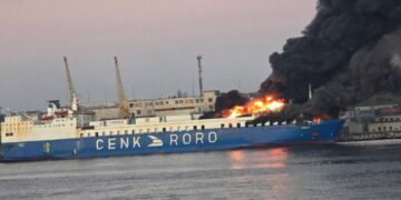 Ramp op zee: Brand op commercieel schip na Russische aanval in Odessa haven