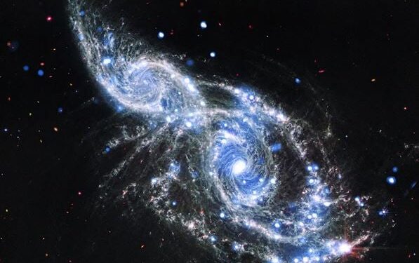 Kosmische chaos onthuld: een web in het heelal